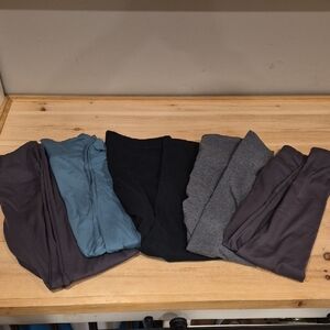 💙5 Pc Bundle Of S-M Leggings